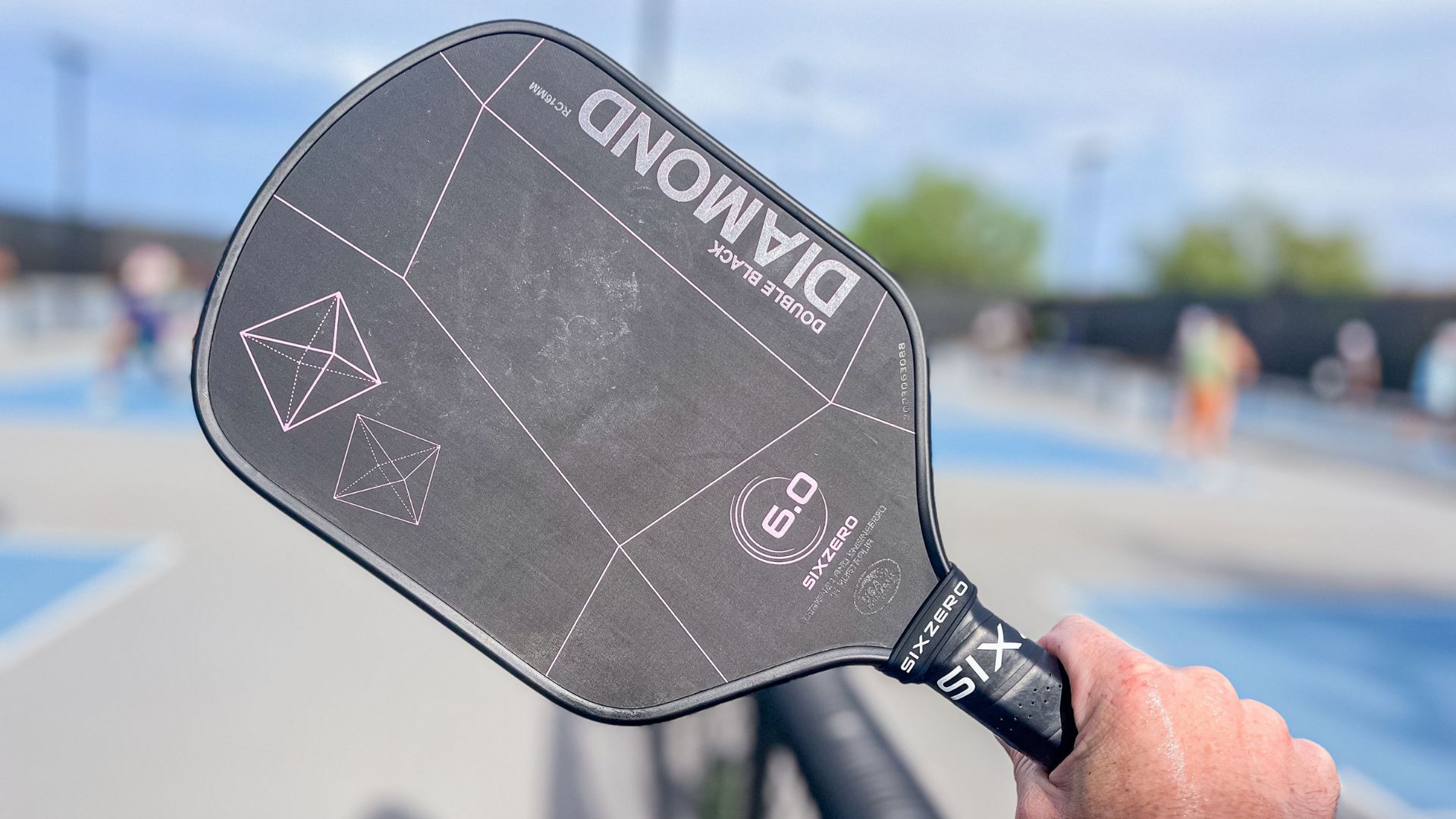 Pickleball Racket Alternatives Carbon Fiber Pickleball Rackets - Are They Worth It in 2025? - Caxton ...